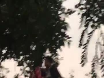 Indian teen bf sucking boob in park